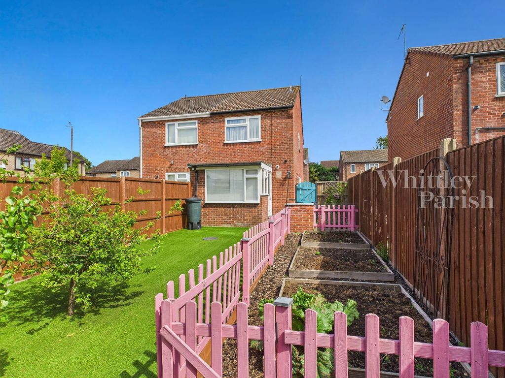Property photo 3 of 11