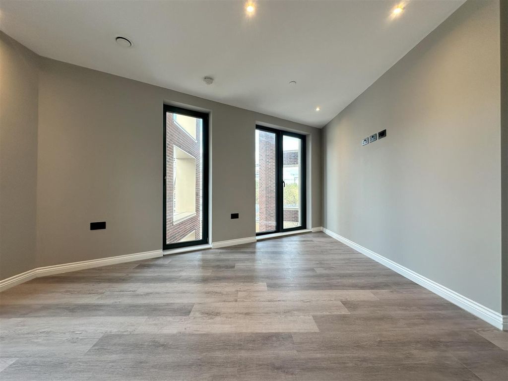 Property photo 2 of 6 Img_0837.Jpeg