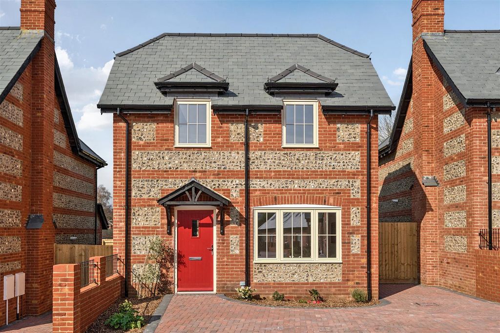 Property photo 1 of 15 Front Elevation