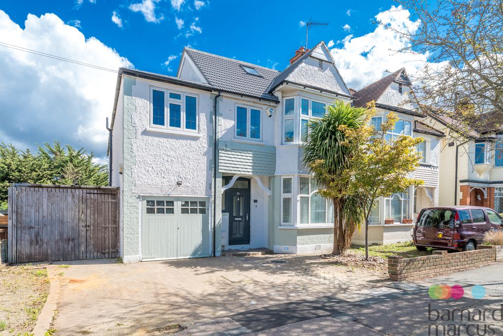 Property photo 1 of 22