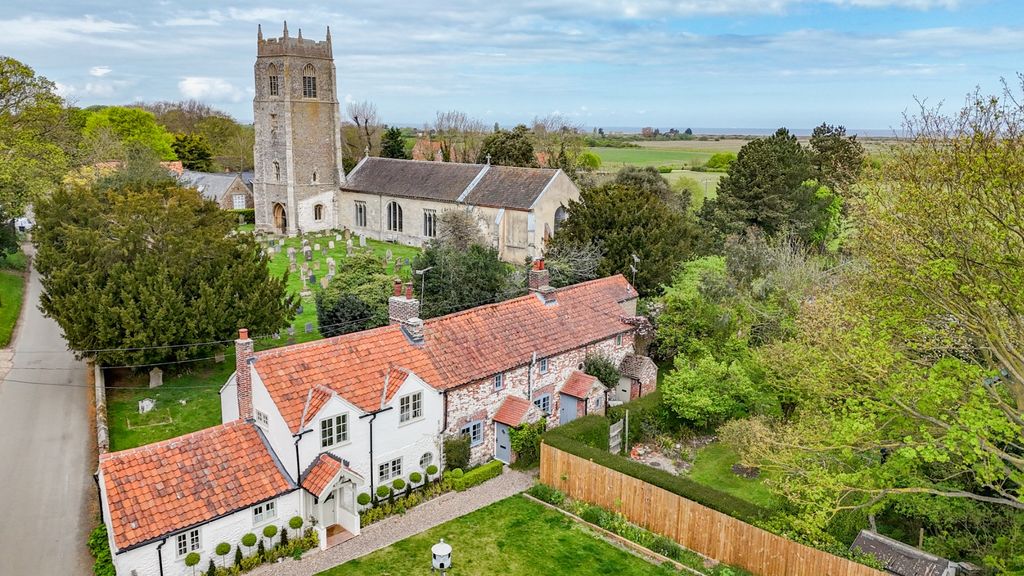 Property photo 2 of 36 4068225