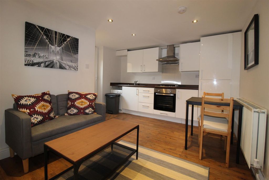 Property photo 3 of 6 Img_5410 2.Jpg