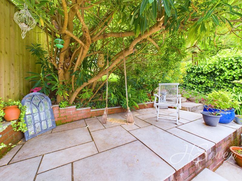 Property photo 2 of 16 Photo 21