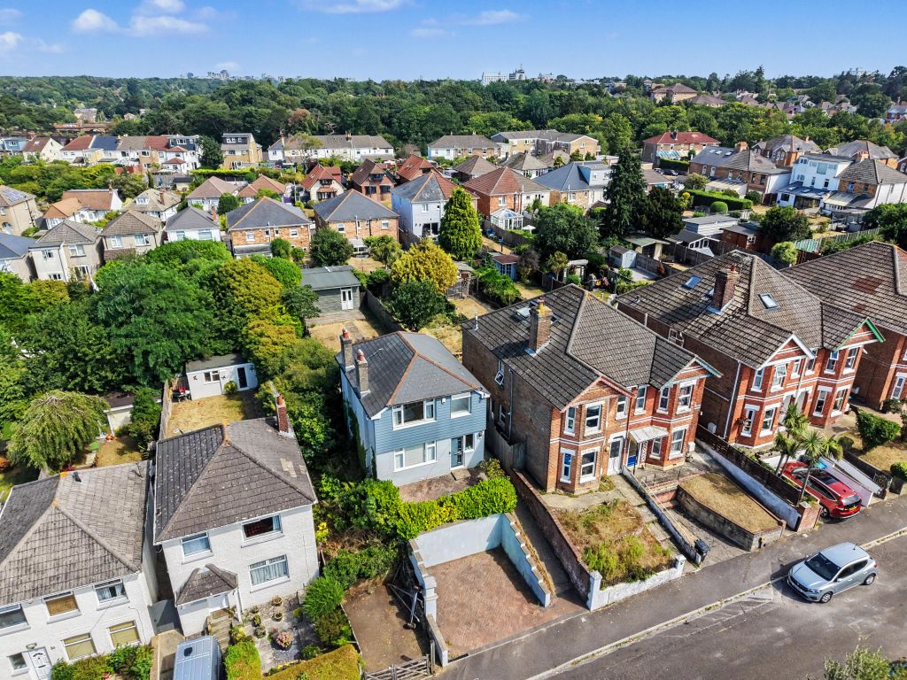 Property photo 2 of 26 Dji_Fly