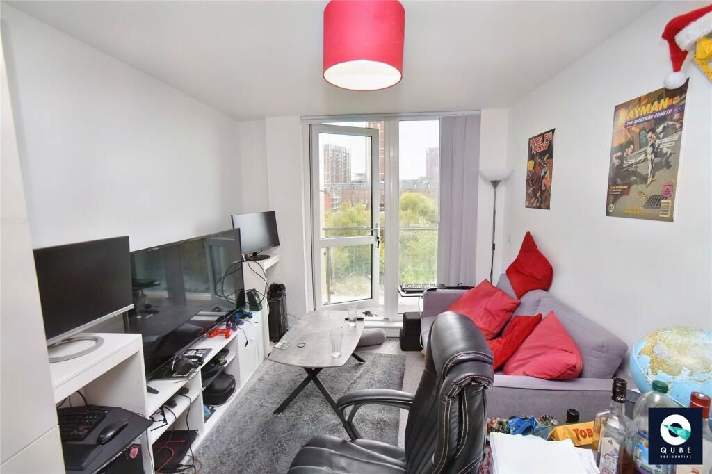 Property photo 2 of 8