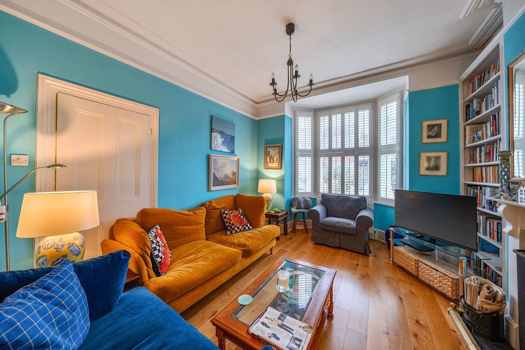 Property photo 1 of 15