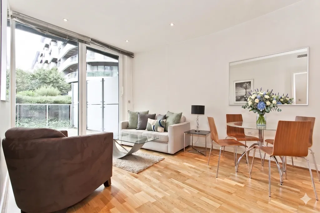 Centurion Building, 376 Queenstown Road, London SW11 - View 3