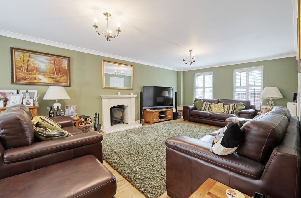 Property photo 3 of 29 Picture No. 33