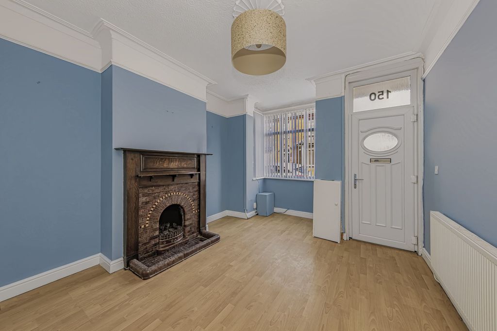 Property photo 2 of 16