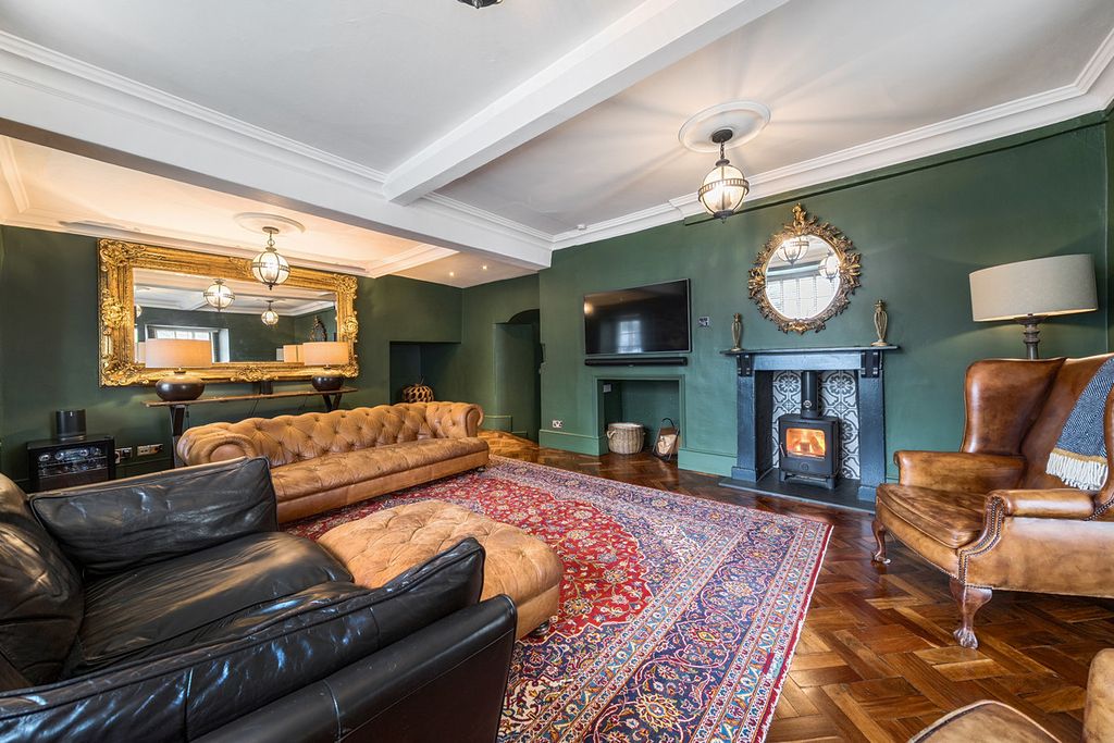 Additional image 5 of 4 bed detached house for salePriory Street, Monmouthshire NP15