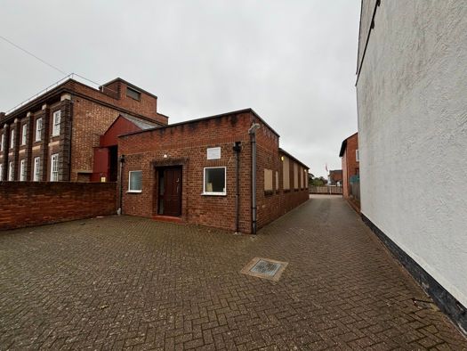 Property photo 1 of 4 Photo 4