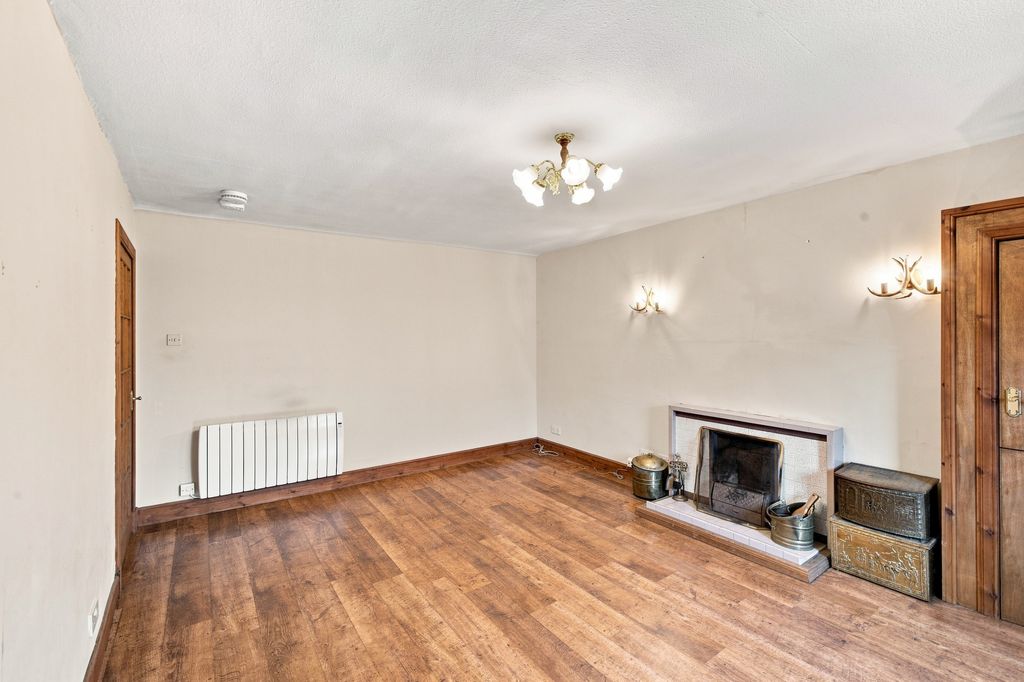 Property photo 3 of 17 Property Image 3