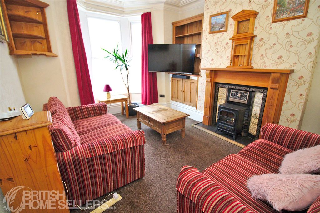 Property photo 3 of 21 Picture No. 33