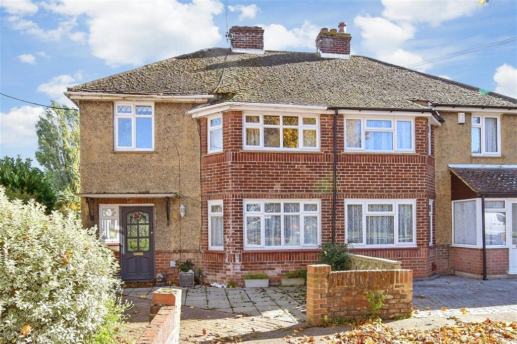 Property photo 1 of 17 Front (Web)