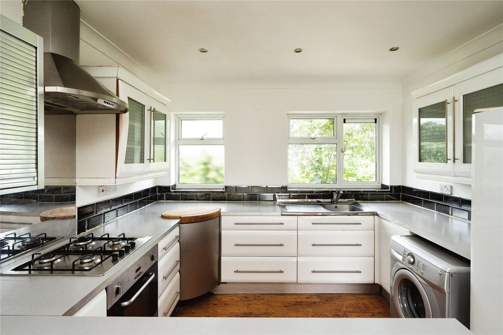 Property photo 3 of 15 Photography