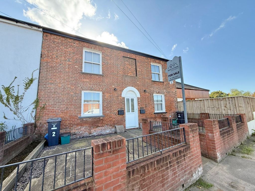 Property photo 1 of 11