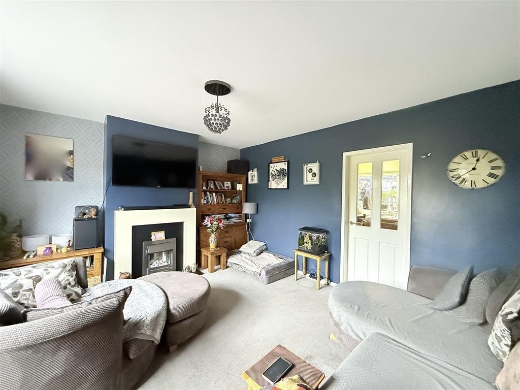 Property photo 2 of 15 Image 38.Jpeg