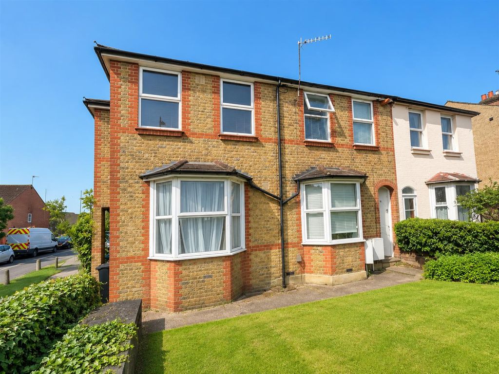 Property photo 1 of 12 Coopers Estate Agents
