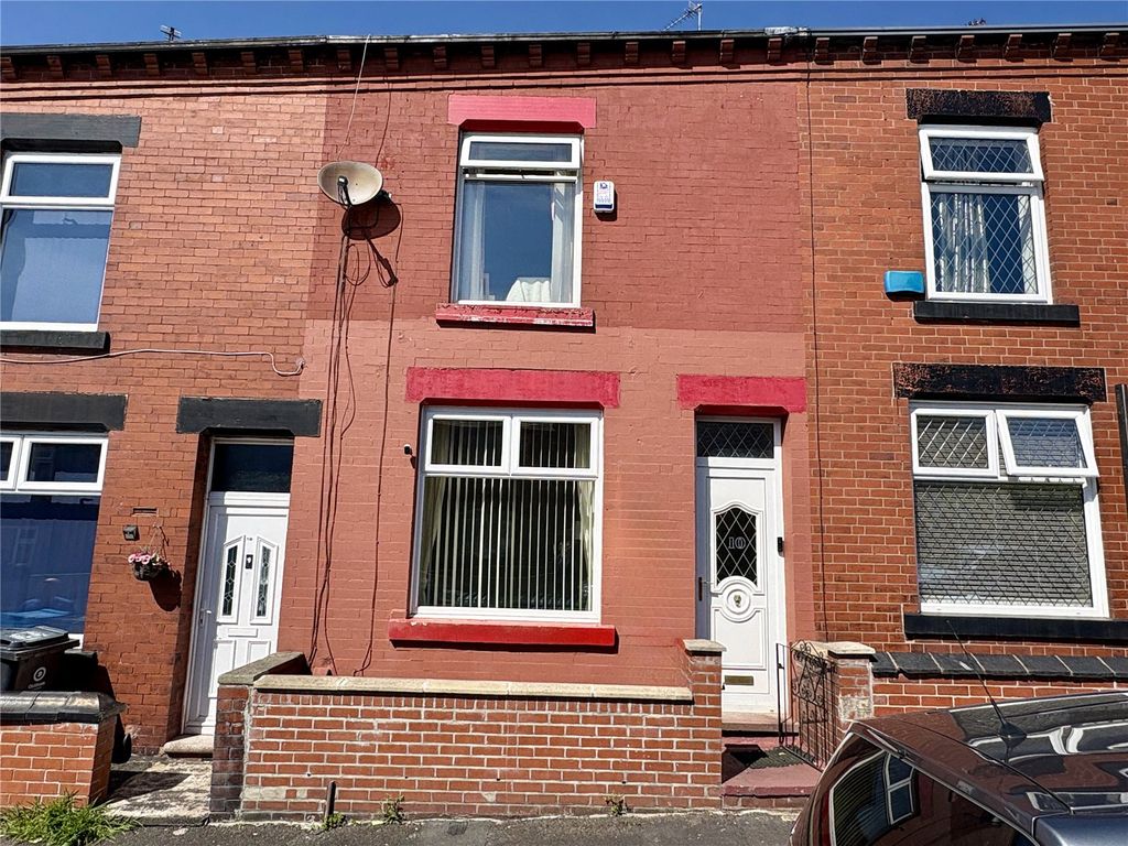 Property photo 1 of 14 Front External