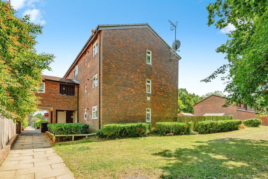 Property photo 1 of 13