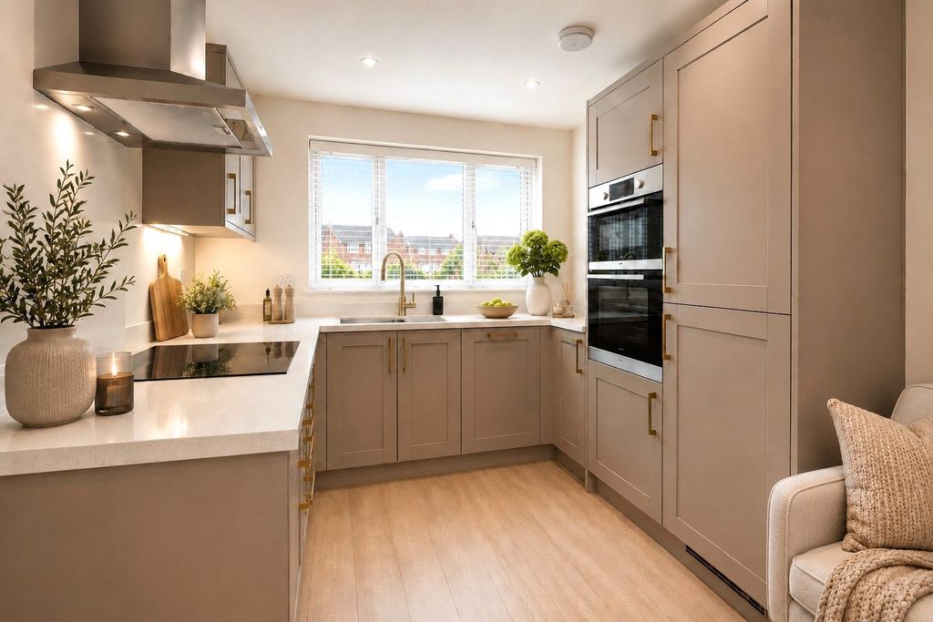 Property photo 2 of 14 Kitchen