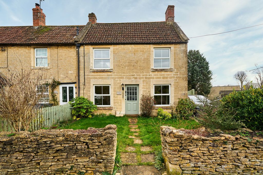 Property photo 1 of 14