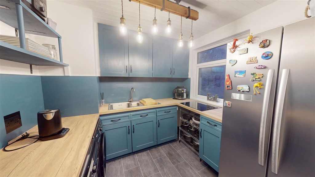 Property photo 2 of 13 Kitchen