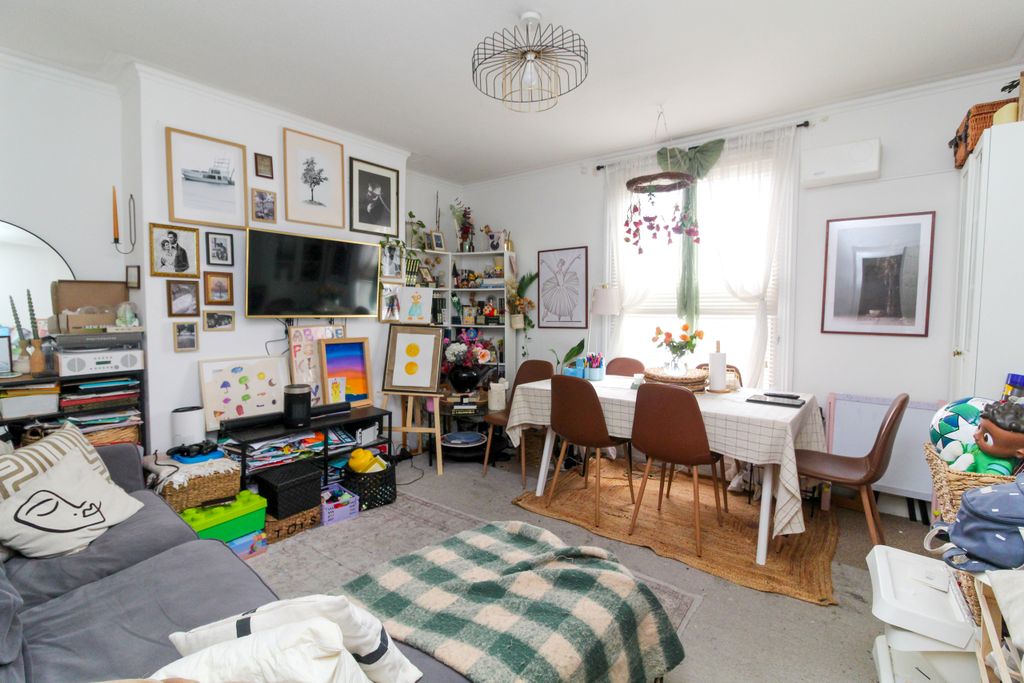 Property photo 3 of 5 Img_9581-2