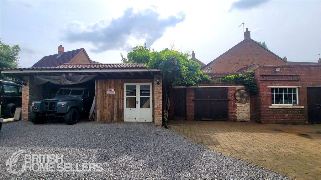 Property photo 1 of 15 Picture No. 10
