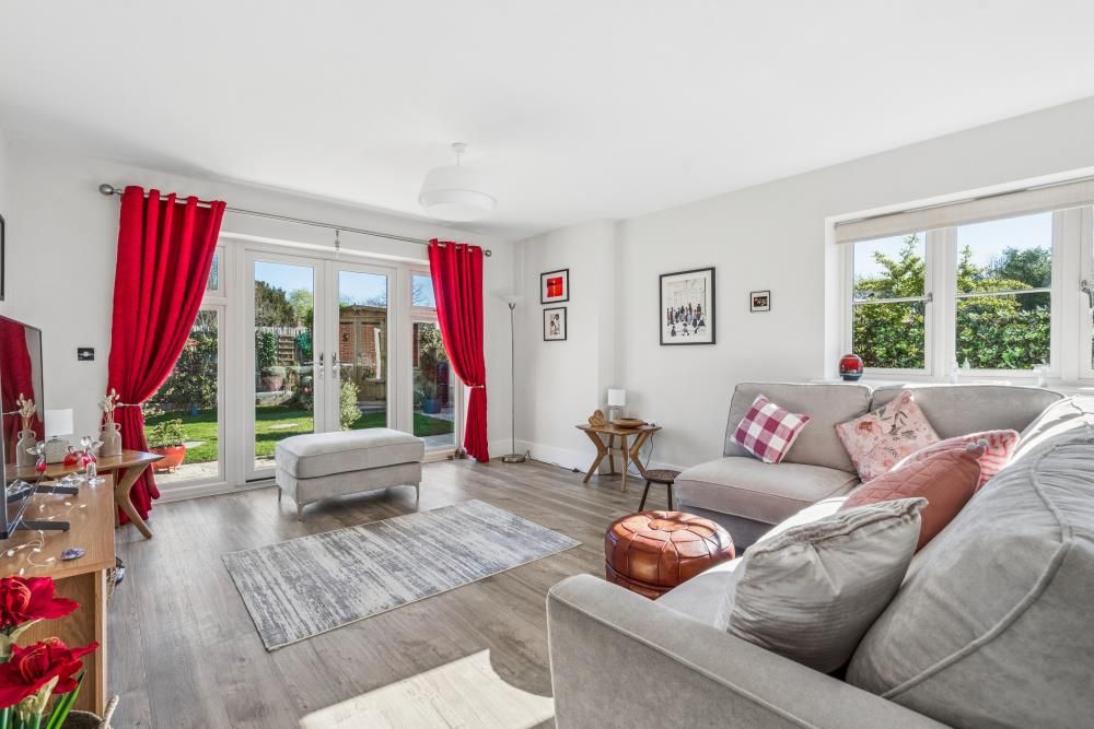 Property photo 2 of 22 Image