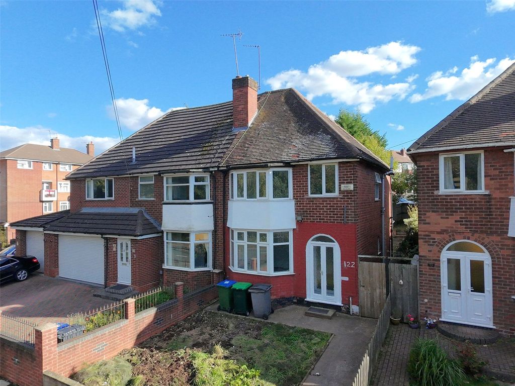 Property photo 1 of 50 Picture No. 24