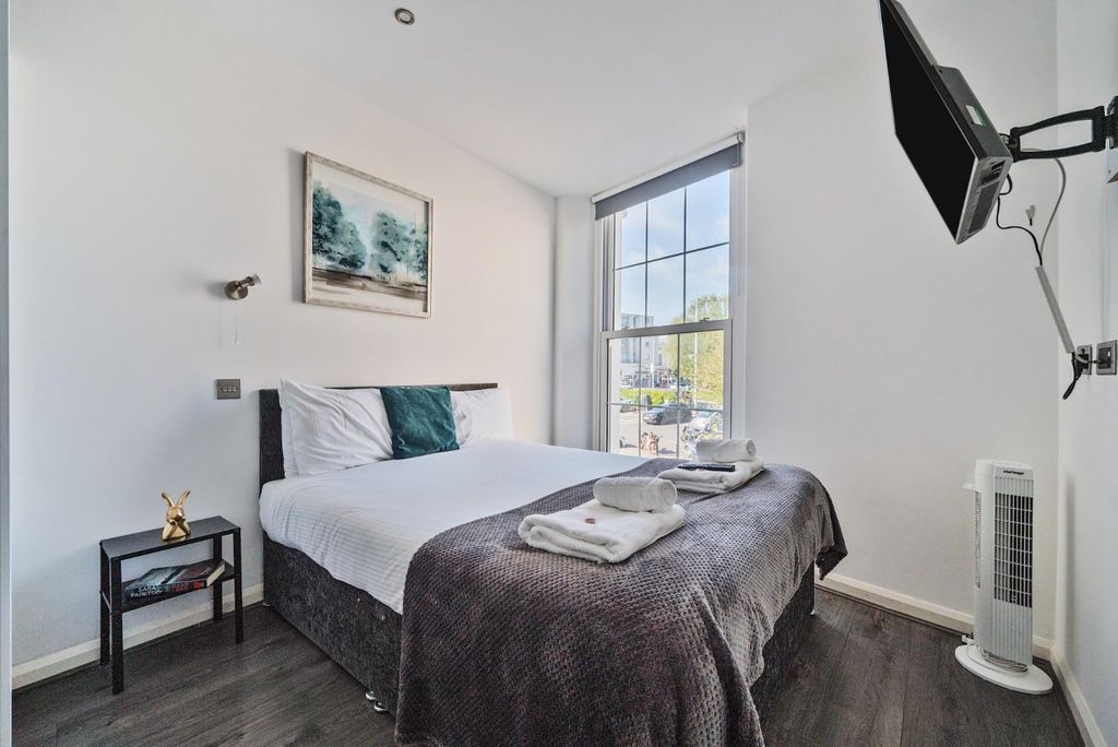 Property photo 1 of 12 King4.Jpg