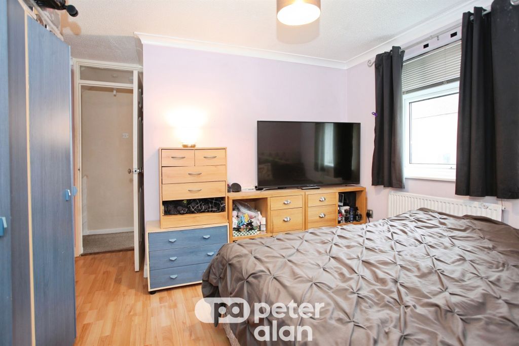 Property photo 3 of 23