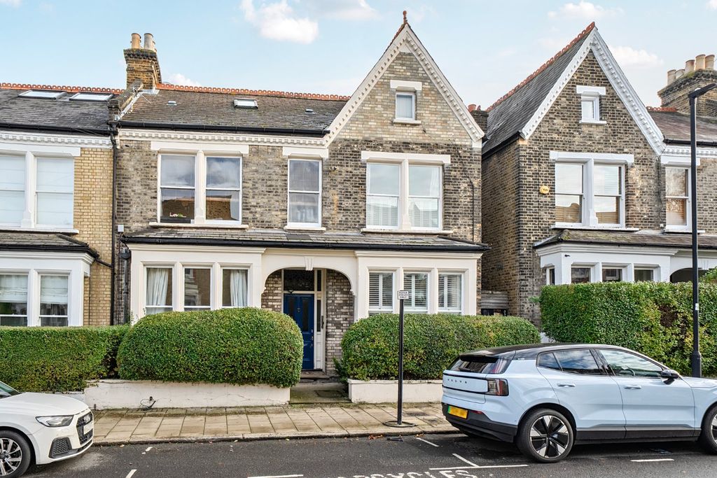 Property photo 1 of 12 Picture No. 04