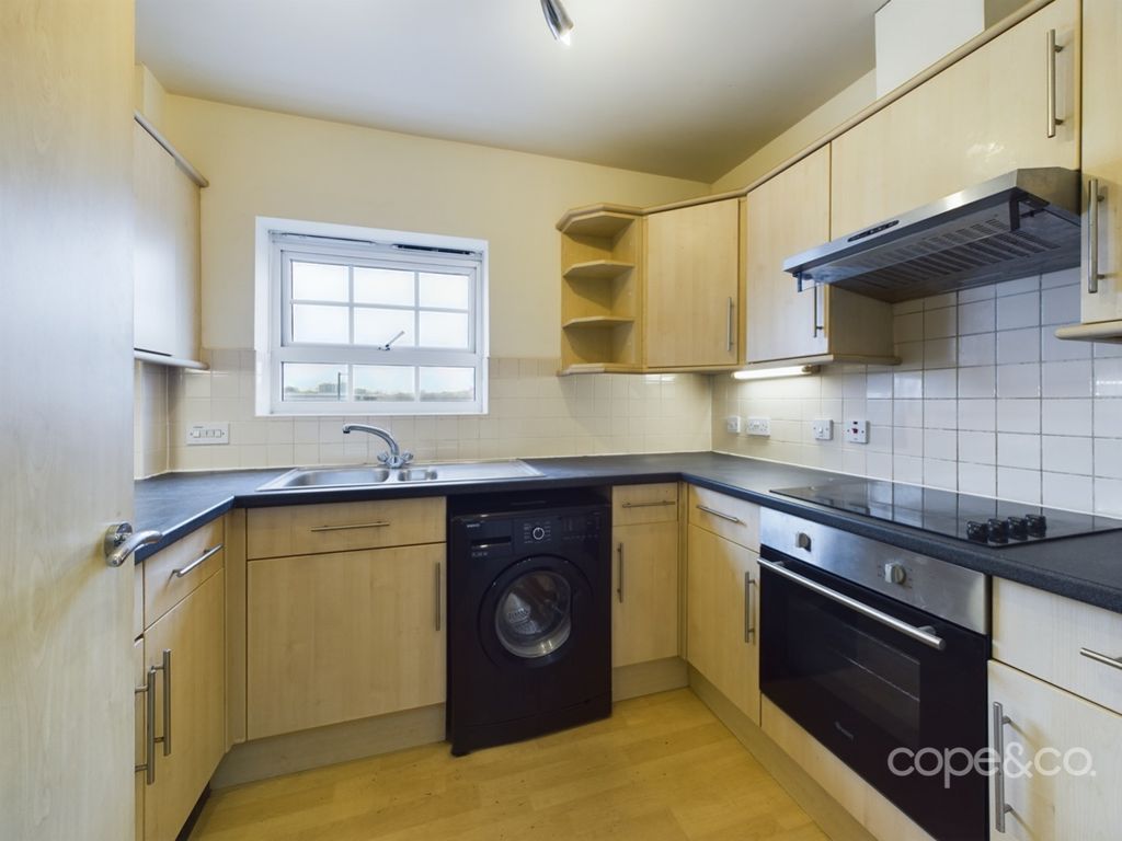Property photo 2 of 9 3067114