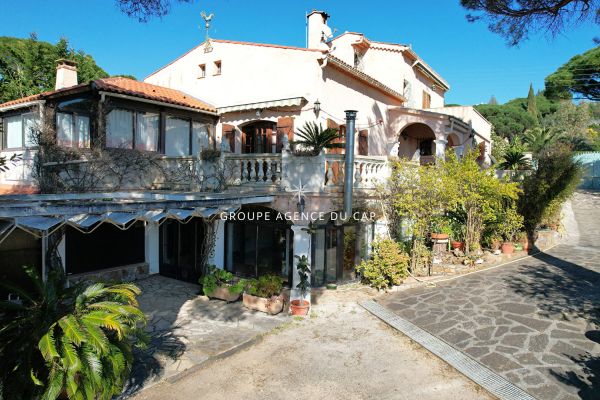 Property photo 3 of 7