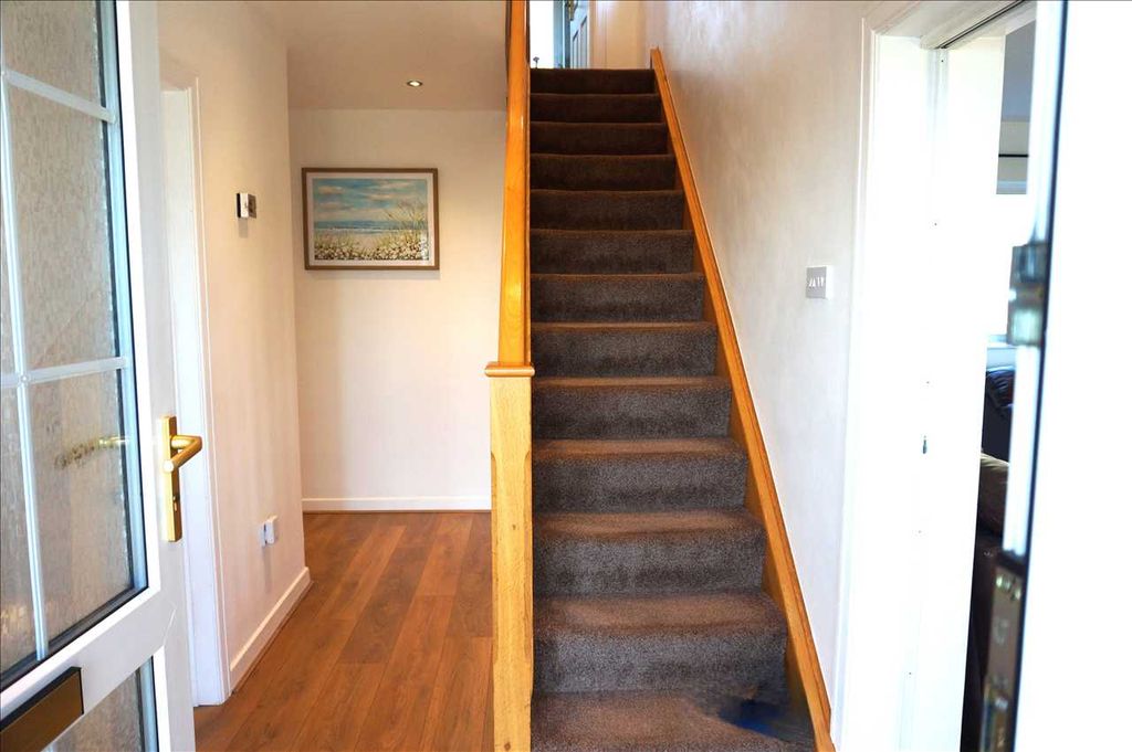 Property photo 3 of 26 Reception Hall :