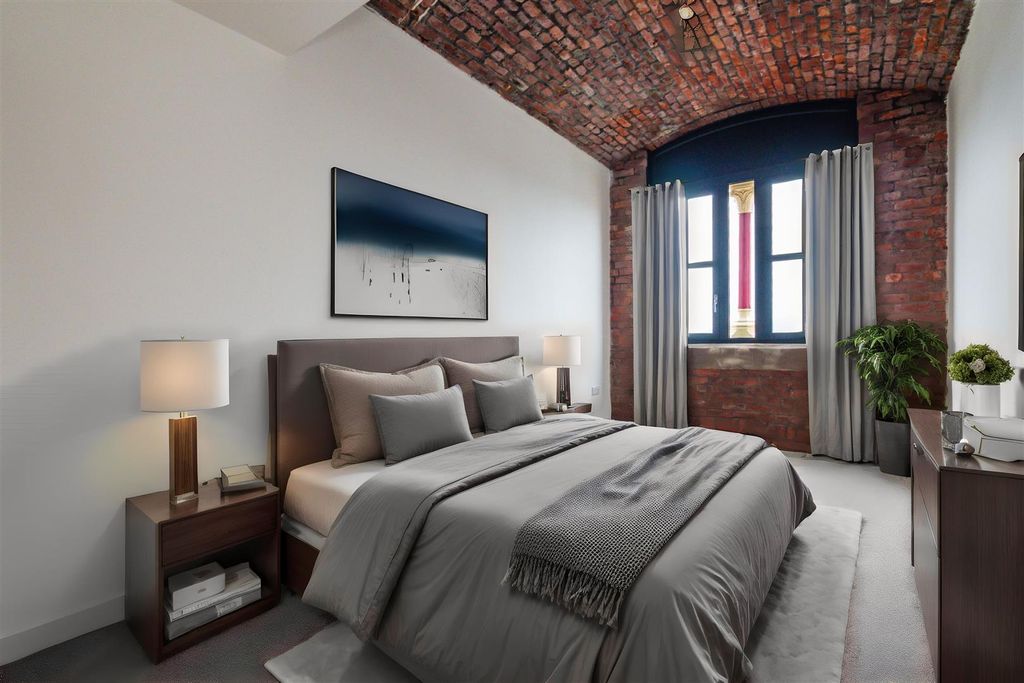 Property photo 3 of 9 9N5Dbcxk.Jpeg