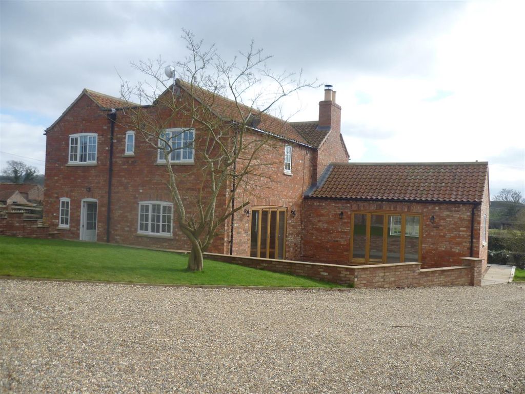 Property photo 2 of 6 P1150270.Jpg