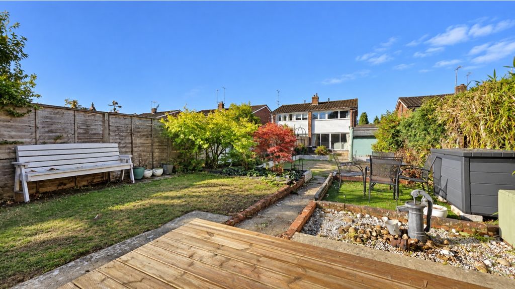 Property photo 2 of 16 5553354
