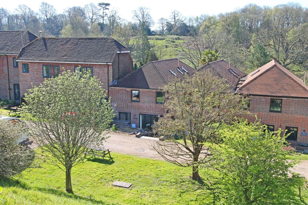 Property photo 1 of 26