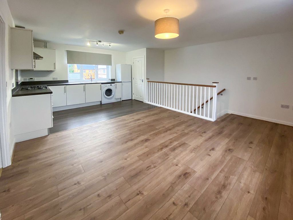 Property photo 3 of 10 Open Plan Living