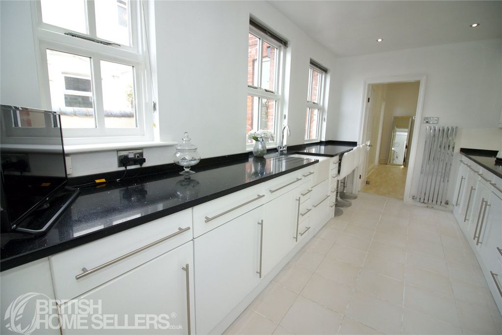 Property photo 3 of 36 Picture No. 36