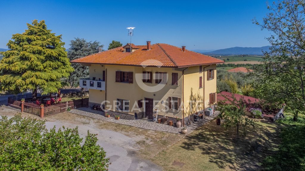 Property photo 1 of 23 Exteriors