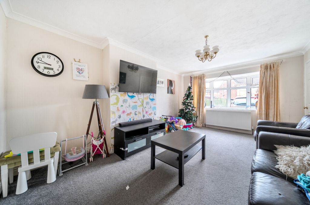 Property photo 2 of 13 Best Estate Agent Sheffield