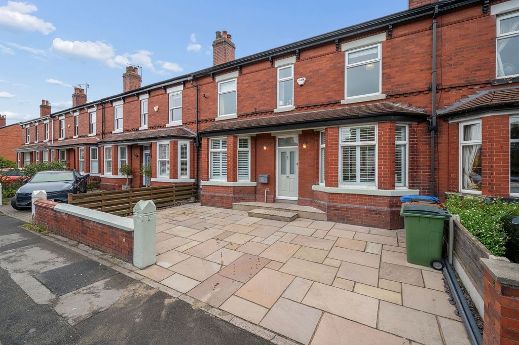 Property photo 1 of 38