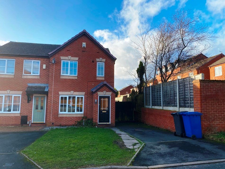 Property photo 1 of 9