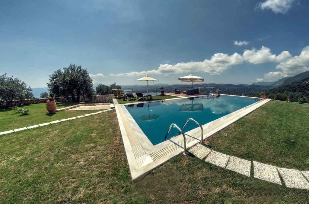 Property photo 2 of 12 Pool Terrace