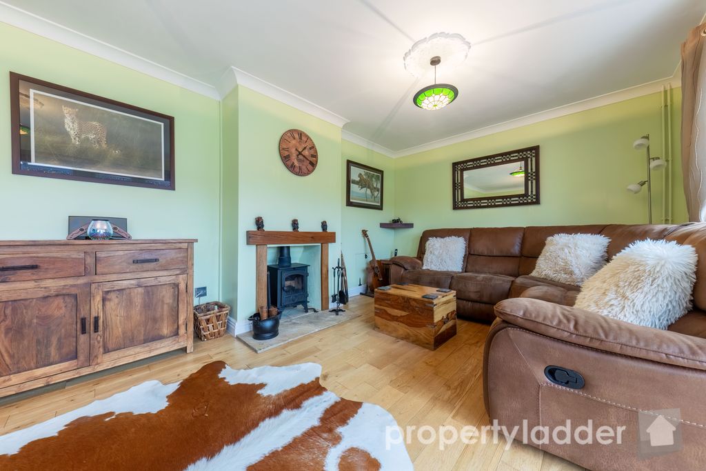 Property photo 3 of 28 Pl-11