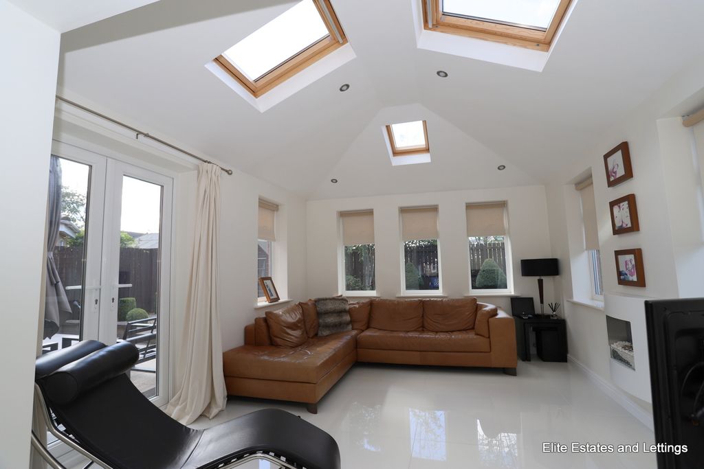 Property photo 2 of 29 02-Img_1073